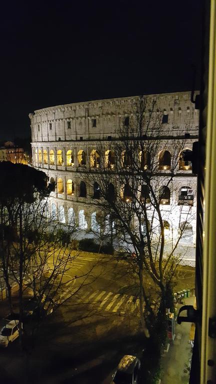 Colosseum Corner روما المظهر الخارجي الصورة